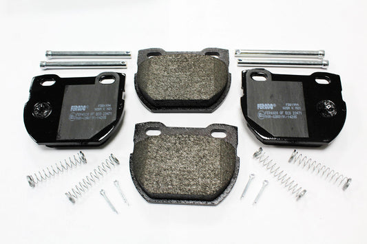 SFP000250-F Rear Brake Pads Defender 2A >